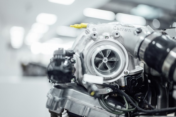 Oficina de elétrica automotiva Turbo Brasil: excelência e inovação em reparos diesel! Oficina de elétrica automotiva Turbo Brasil: excelência e inovação em reparos diesel!